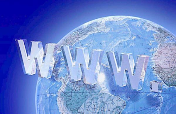 朔城�Shopify与WordPress建站对比：陶瓷出口B2B平台选择
